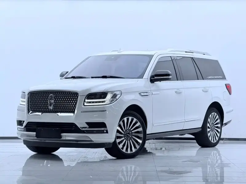 Lincoln Navigator, 2021