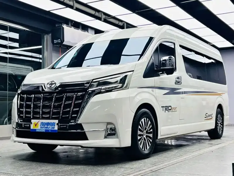 Toyota Hiace, 2022