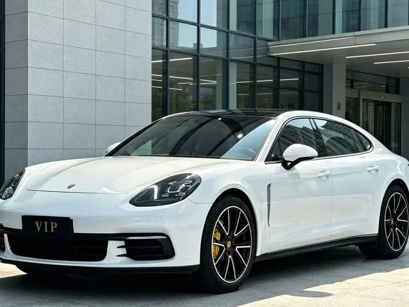 Porsche Panamera, 2018