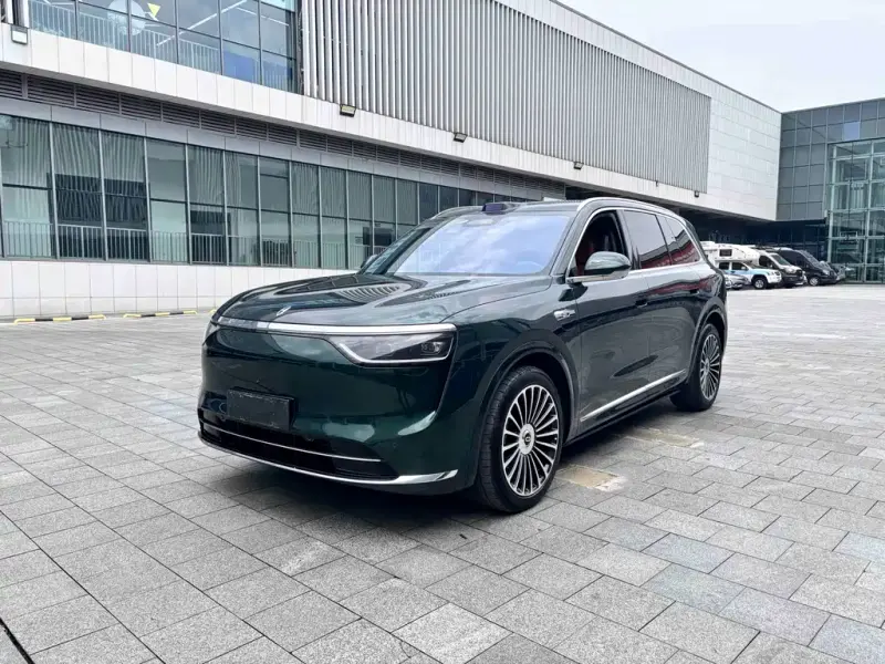 AITO M8, 2025