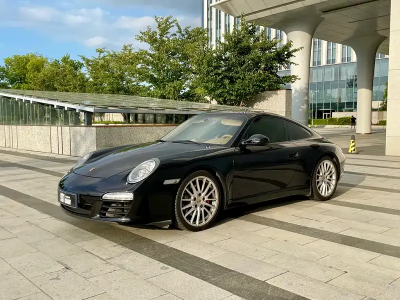 Porsche 911, 2010