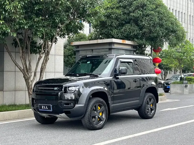Land Rover Defender, 2022