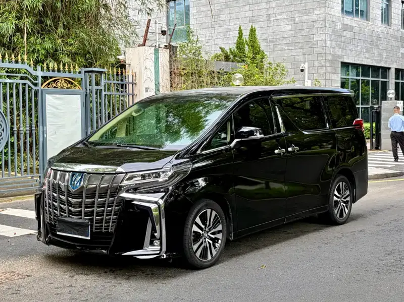 Toyota Alphard, 2019