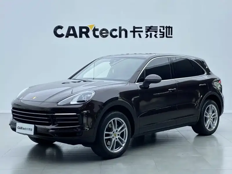 Porsche Cayenne, 2022