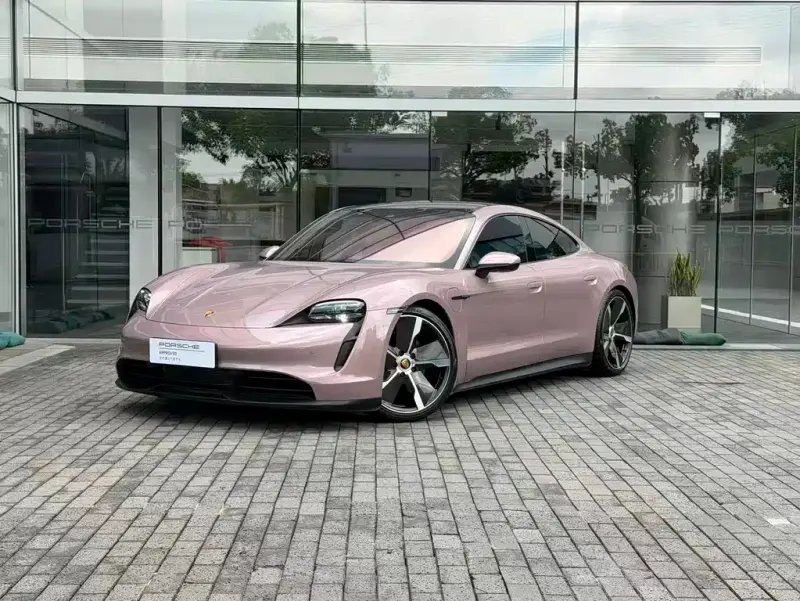 Porsche Taycan, 2021