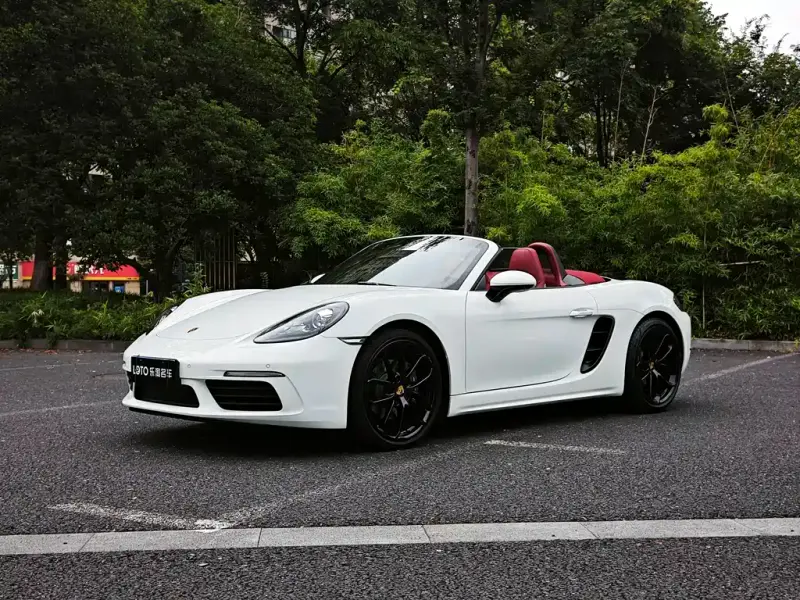 Porsche 718, 2025