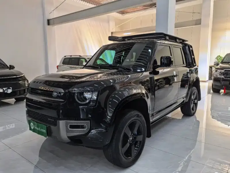 Land Rover Defender, 2022