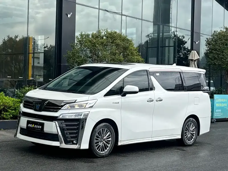 Toyota Vellfire, 2023
