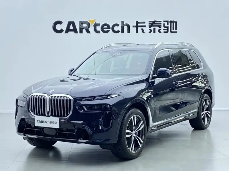 BMW X7, 2023
