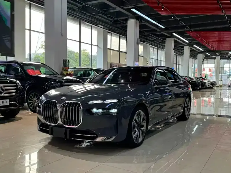 BMW 7 Series, 2024