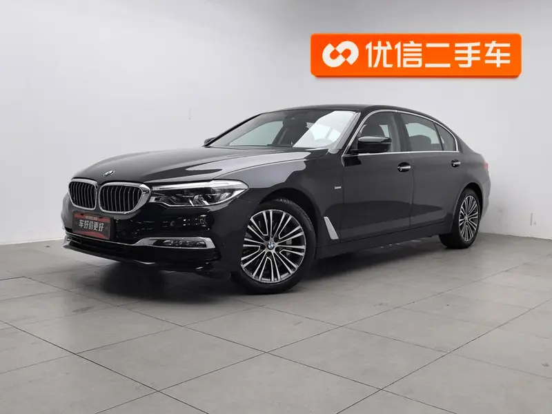 BMW 5-Series Facelift 530Li Prestige Version Luxury, 2018 — фото 1
