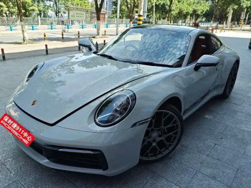 Porsche 911, 2021