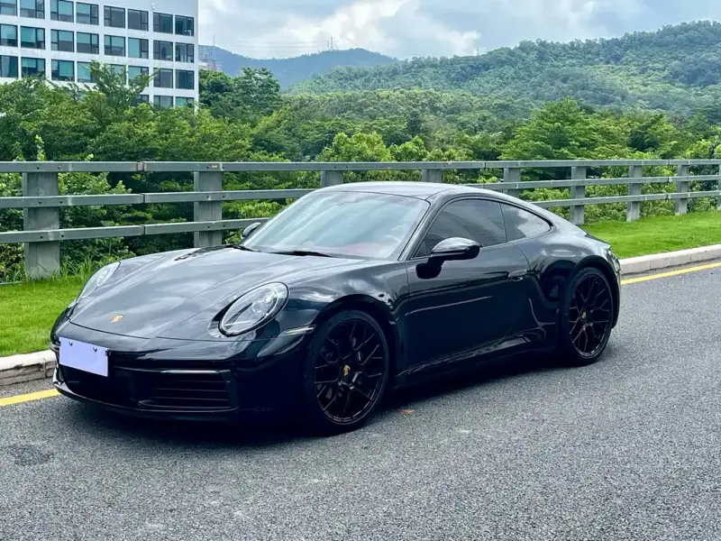 Porsche 911, 2023