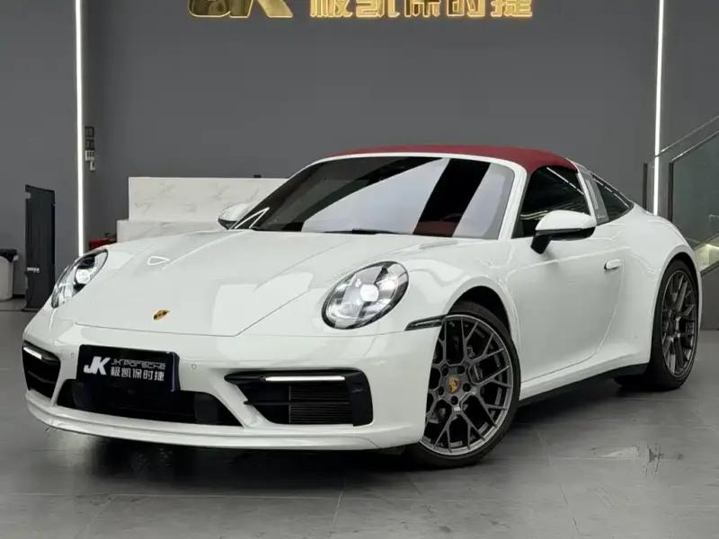 Porsche 911, 2022