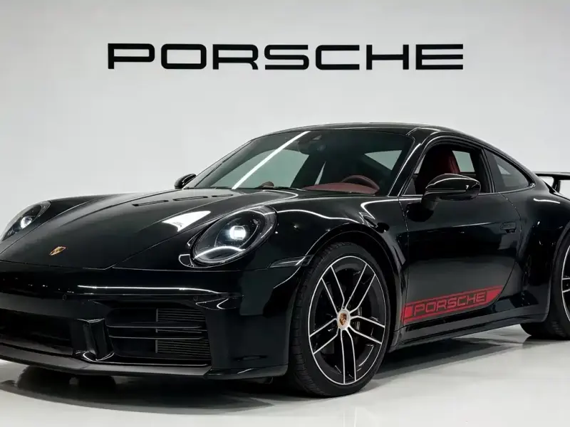 Porsche 911, 2025