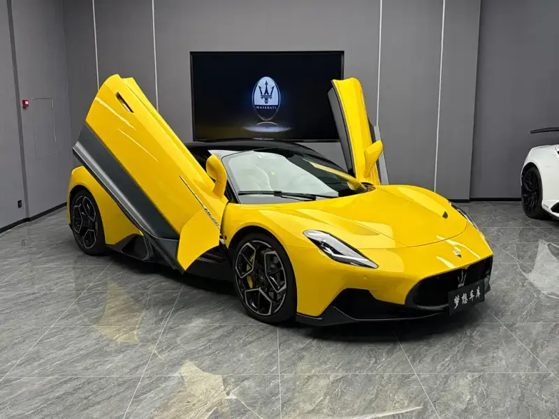 Maserati MC20, 2022
