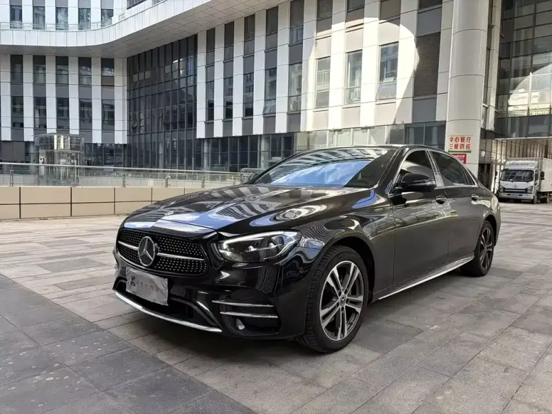 Mercedes-Benz E-Class, 2022