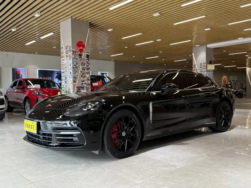Porsche Panamera, 2020