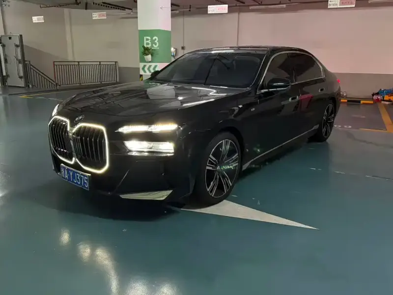 BMW 7 Series, 2024