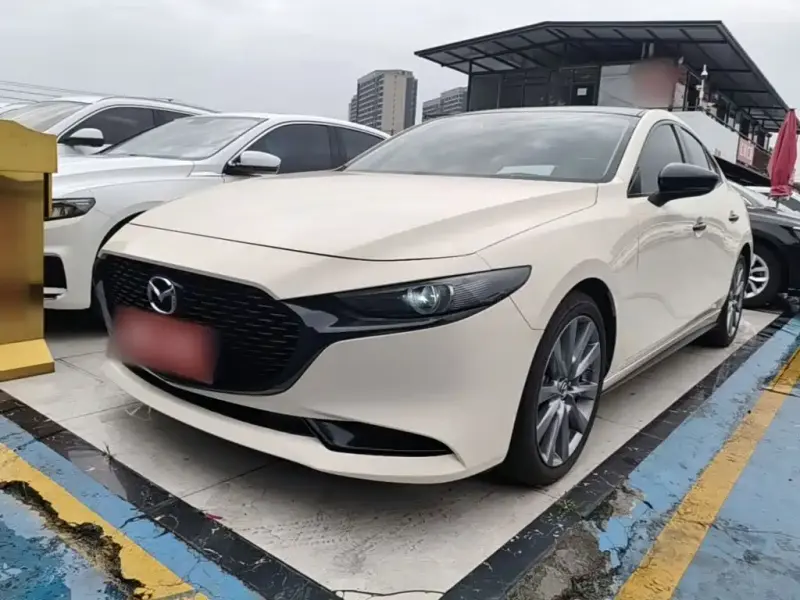 Mazda 3 Axela, 2021