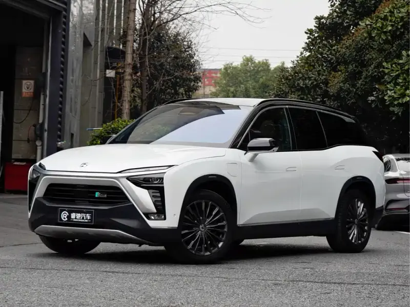 NIO ES8, 2021