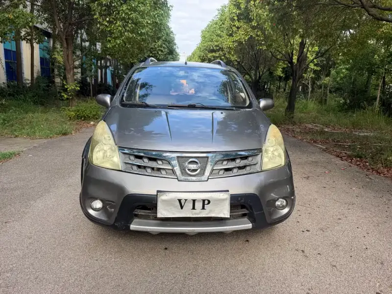 Nissan Livina, 2012