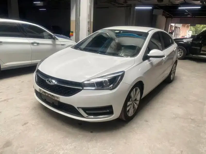Chery Arrizo 5, 2016