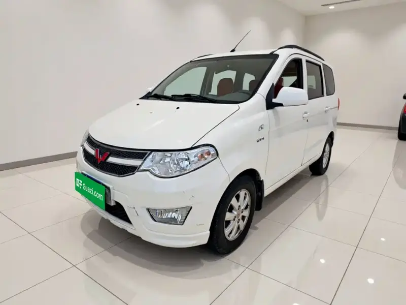 Wuling Hongguang, 2016