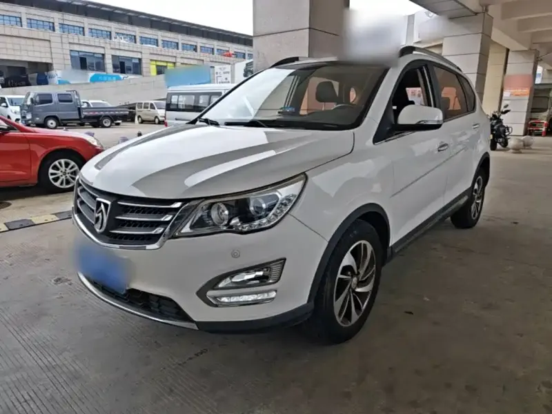 Baojun 560, 2017