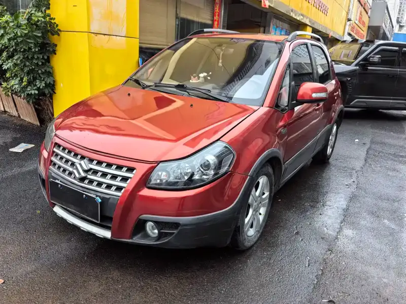 Suzuki SX4, 2013