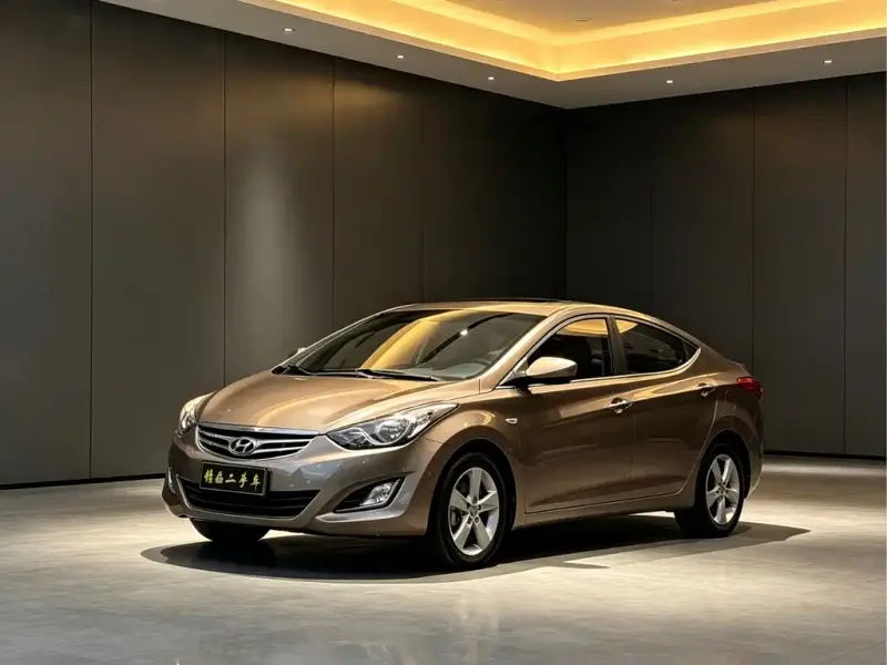 Hyundai Elantra Langdong, 2014