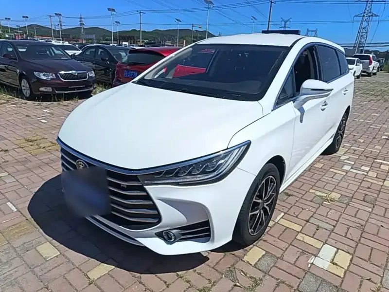 BYD MAX BYD Song MAX 2018 1.5T Auto Connected Luxury Type 6 seats, 2019 — фото 1