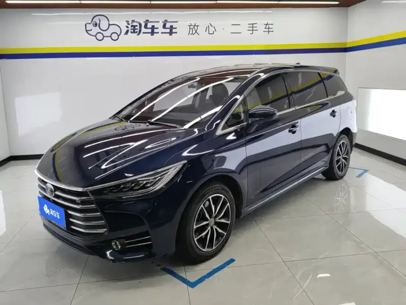 BYD MAX BYD Song MAX 2017 1.5T Auto Connected Luxury Type 7 seats, 2018 — фото 1