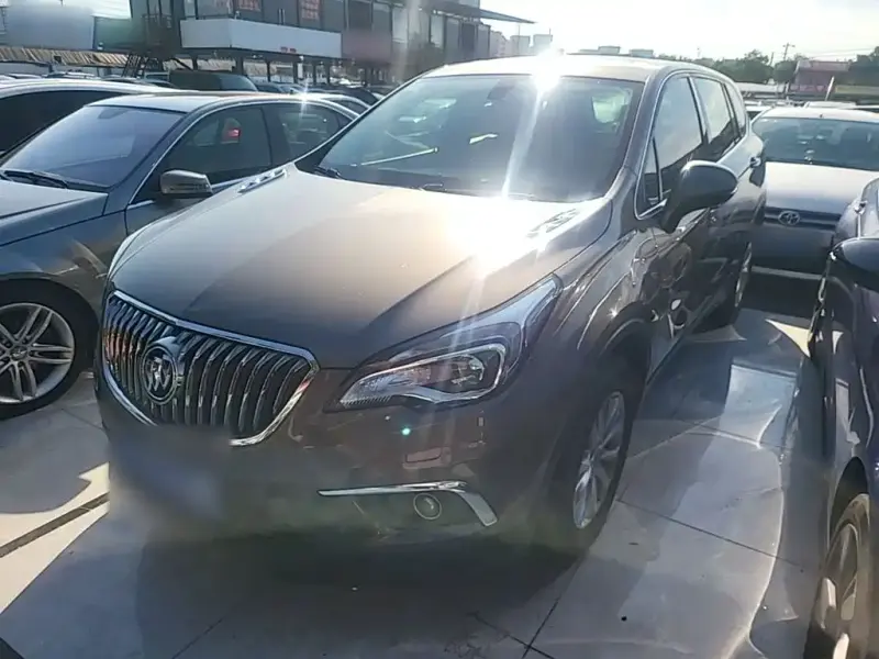 Buick Envision Plus, 2015