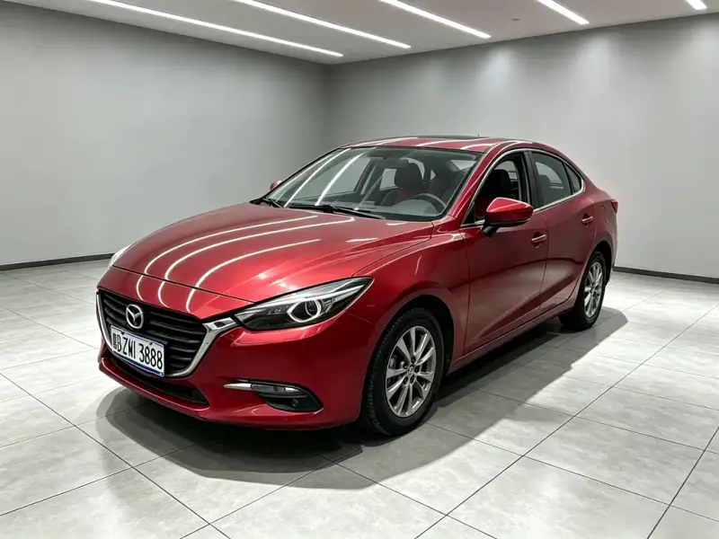 Mazda 3 Axela, 2018