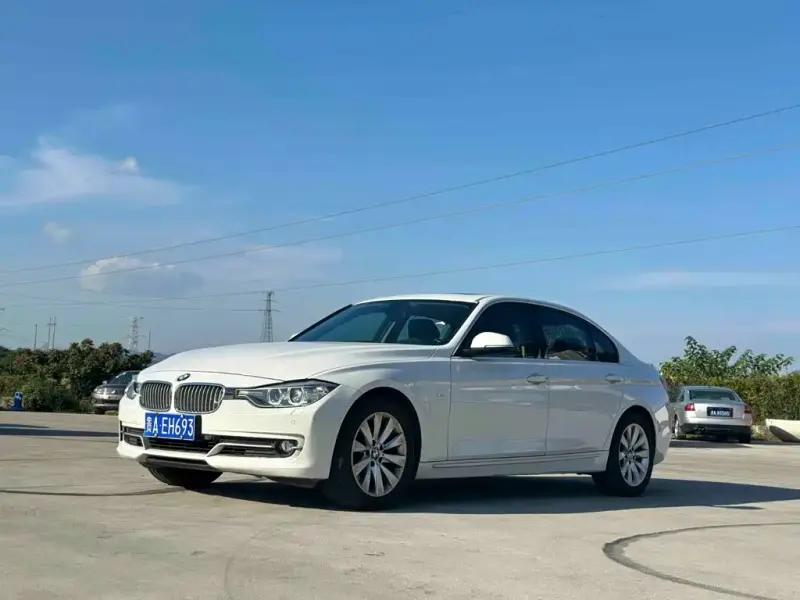 BMW 3 Series, 2013