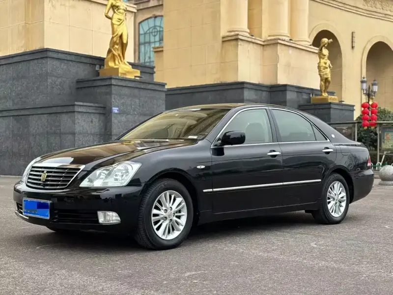 Toyota Crown, 2009