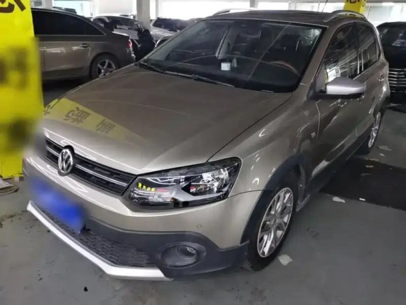Volkswagen Polo, 2015