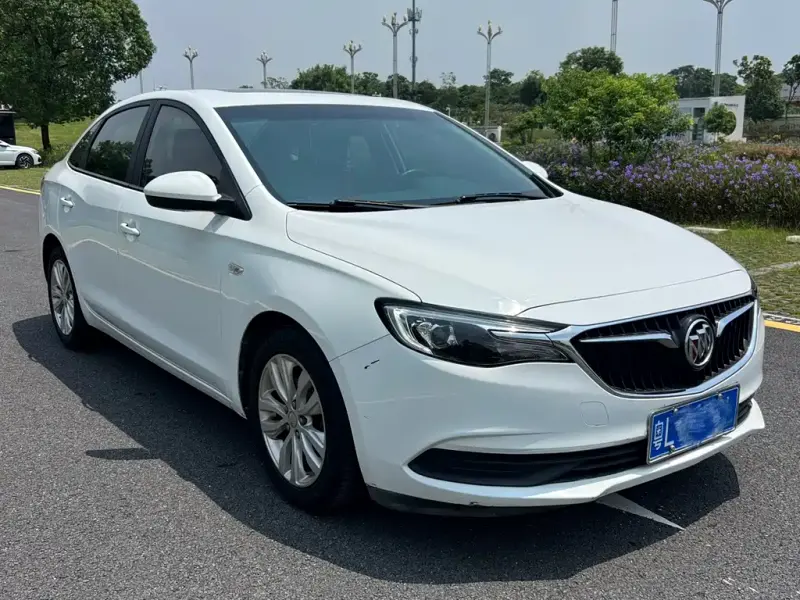 Buick Excelle, 2021