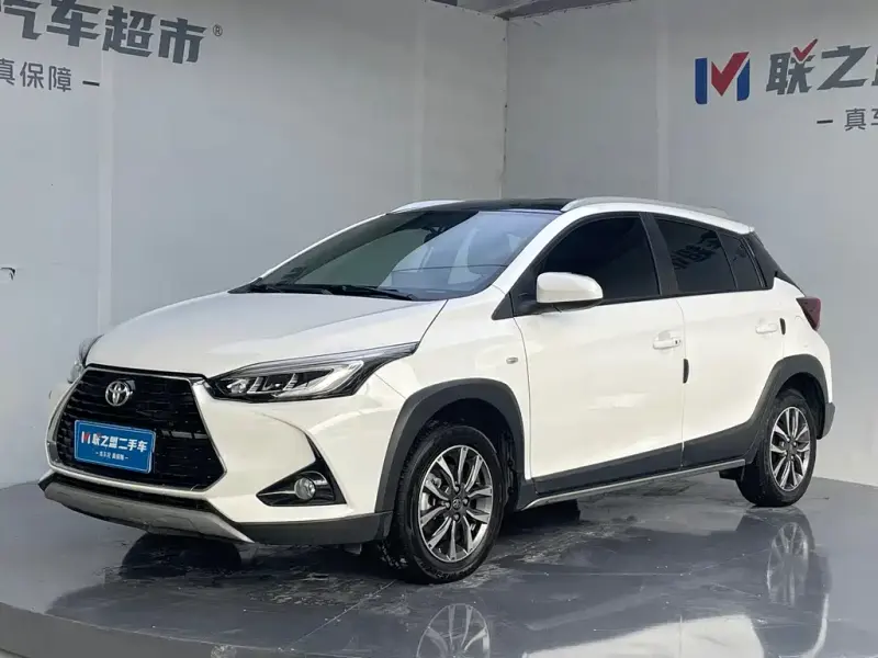 Toyota Yaris L, 2022