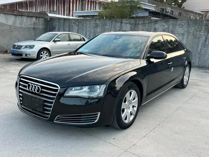 Audi A8, 2014