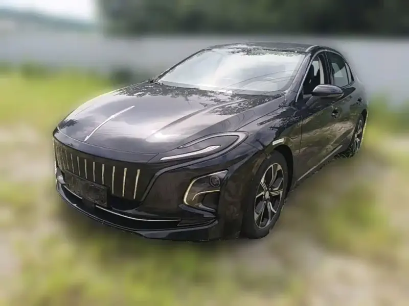 Hongqi E-QM5, 2024