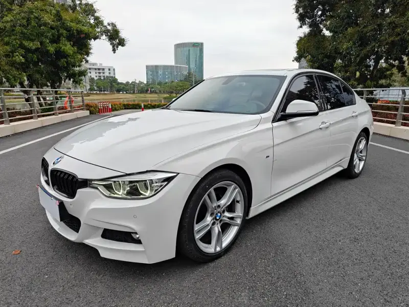 BMW 3 Series, 2019
