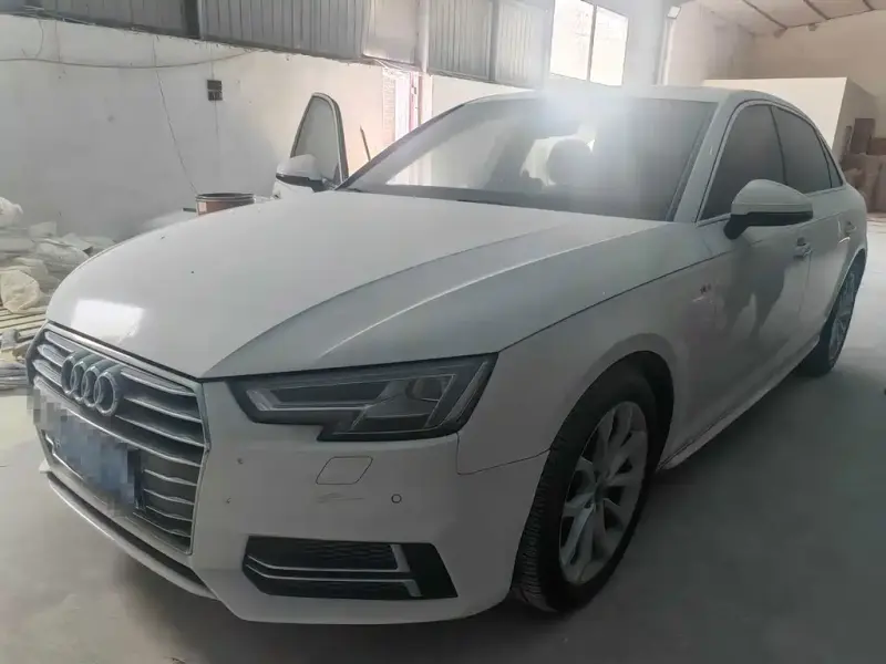 Audi A4L, 2017