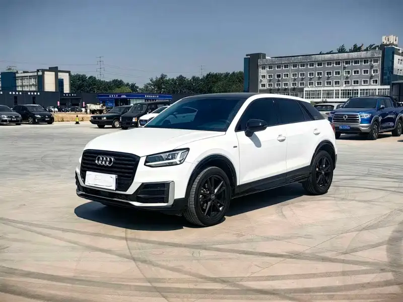 Audi Q2L, 2020