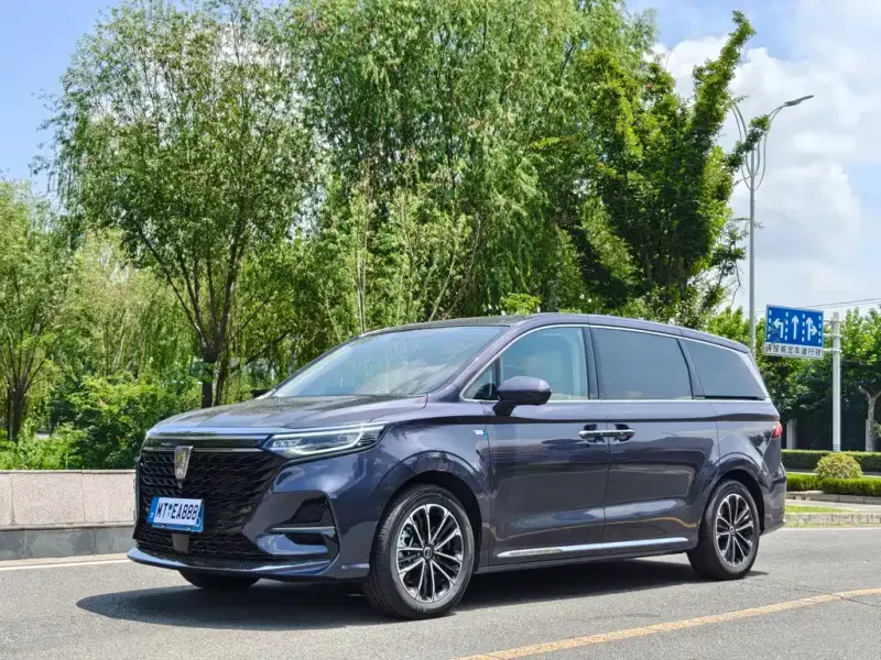 Roewe iMAX8, 2021