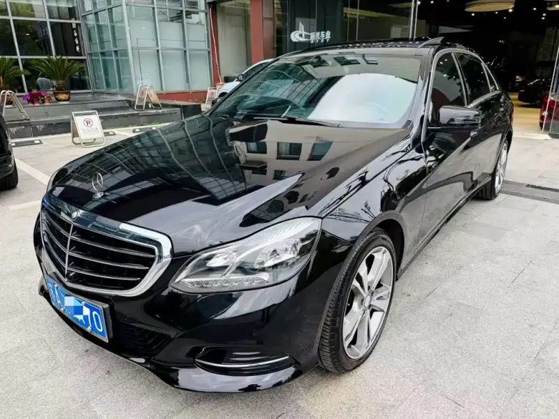 Mercedes-Benz E-Class, 2015