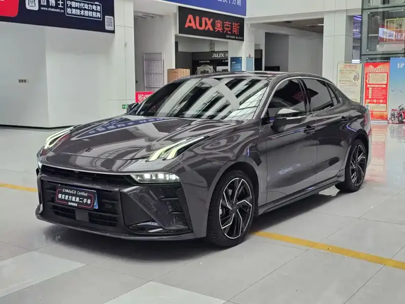 Lynk & Co 03, 2025