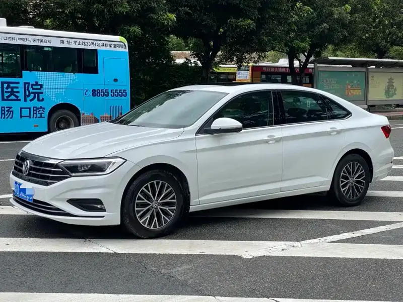 Volkswagen Sagitar, 2019