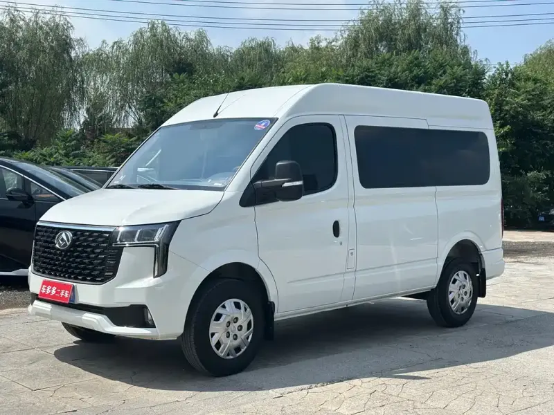 MAXUS V80, 2025